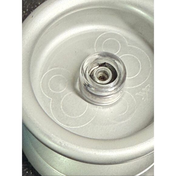 YOYOFACTORY SKILINE SHUTTER BLUE/AQUA SPLASH/ YYF 888 YoYo Set of 2 Case Threads - Picture 3 of 10